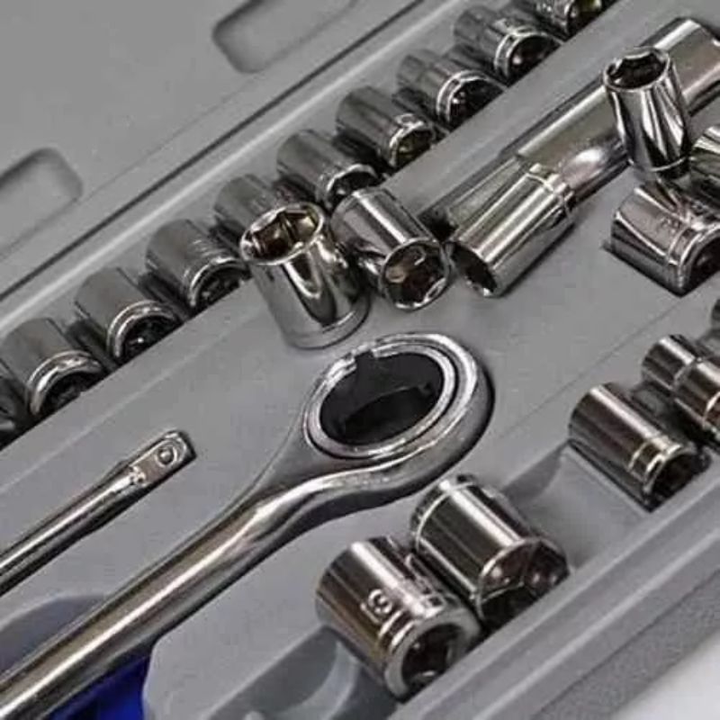 CINZA - Jogo De Ferramentas 40 Peças Soquetes c/ Maleta uso Automotível e Doméstico